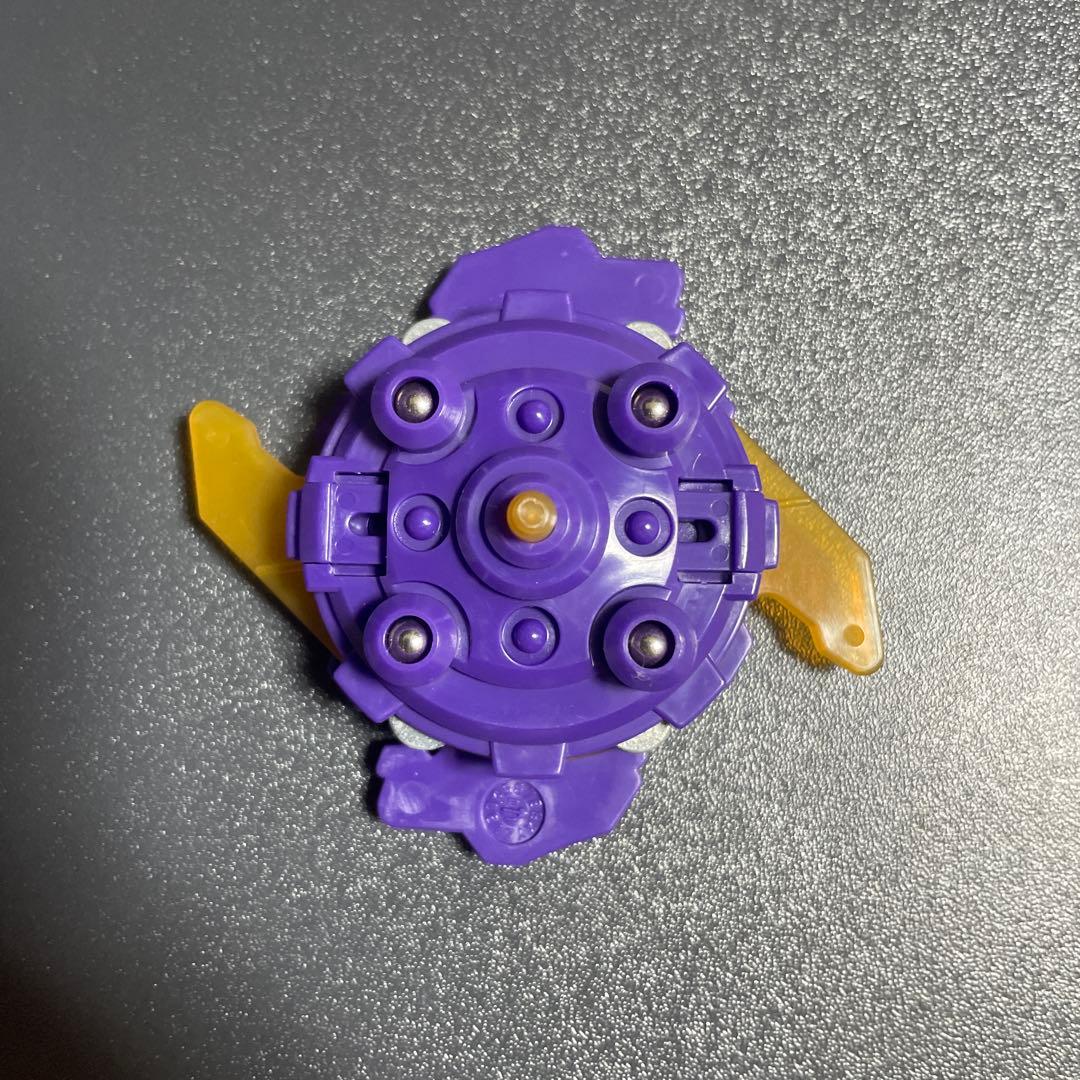 爆転ベイブレード　ガイアドラグーン初期