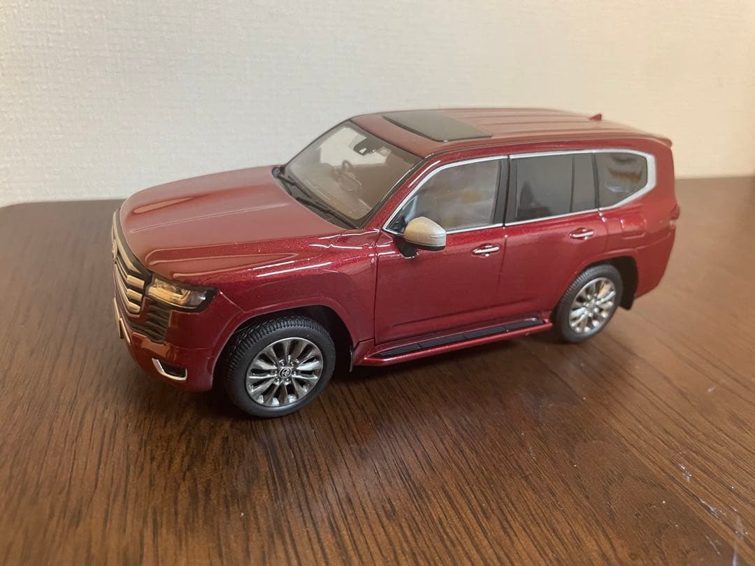 1/30 色見本　ミニカー　店頭展示用　ランドクルーザー