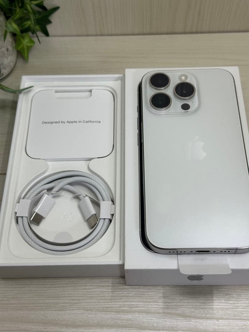 ✅✨新品同様✨ iPhone 15 Pro 128GB❣️国内版SIMフリー