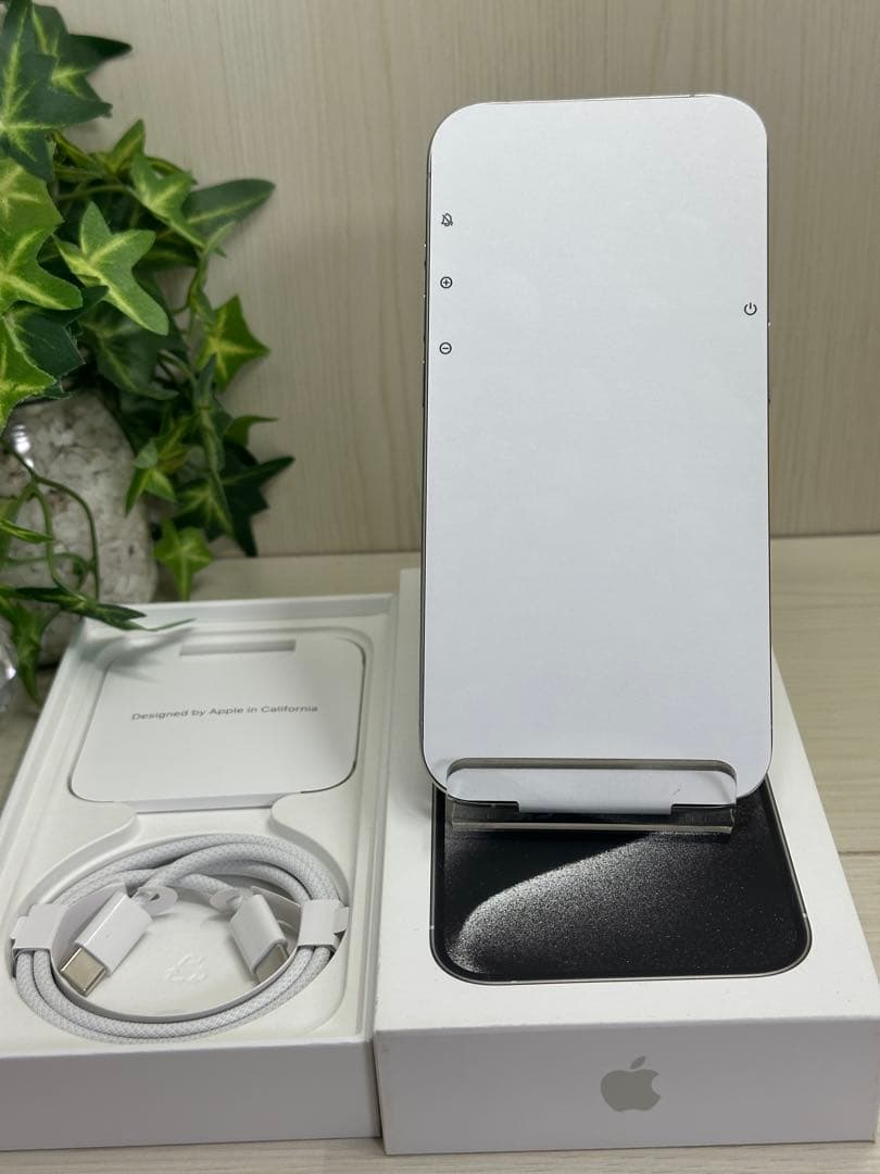 ✅✨新品同様✨ iPhone 15 Pro 128GB❣️国内版SIMフリー