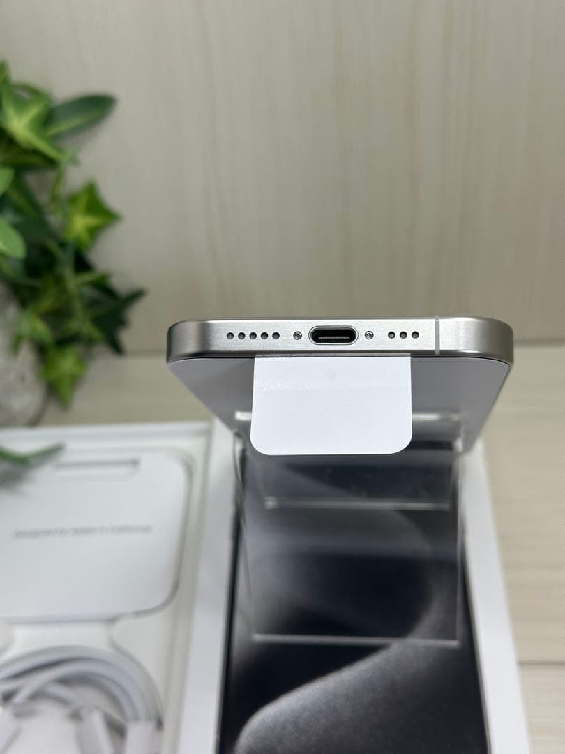 ✅✨新品同様✨ iPhone 15 Pro 128GB❣️国内版SIMフリー