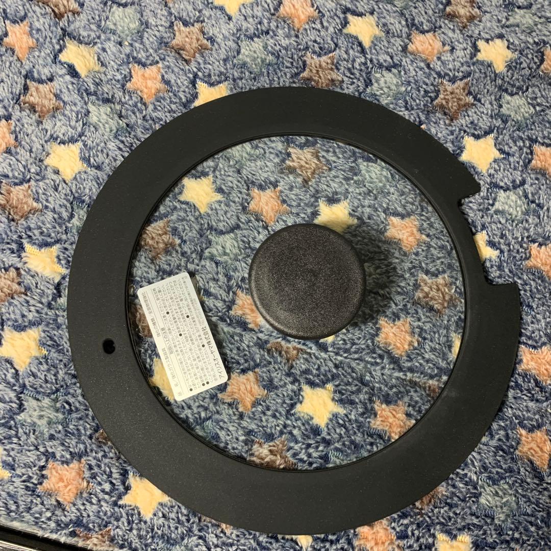 アイリスオーヤマ　鍋フライパンセット　IHガス火対応　取っ手の取れる軽量