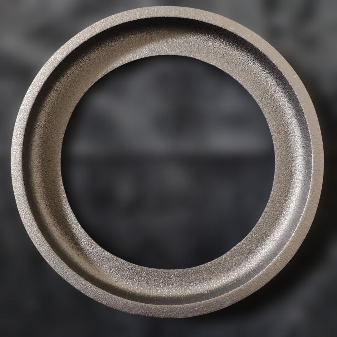 南部鉄器の「四角お座敷天ぷら鍋」 岩手県の伝統工芸品である南部鉄器の製品