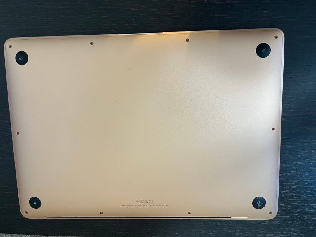 MacBook Airローズゴールド