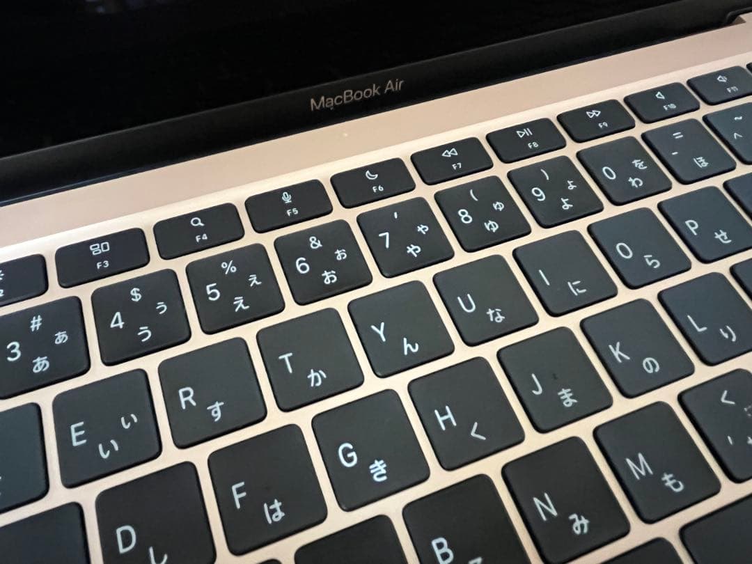 MacBook Airローズゴールド