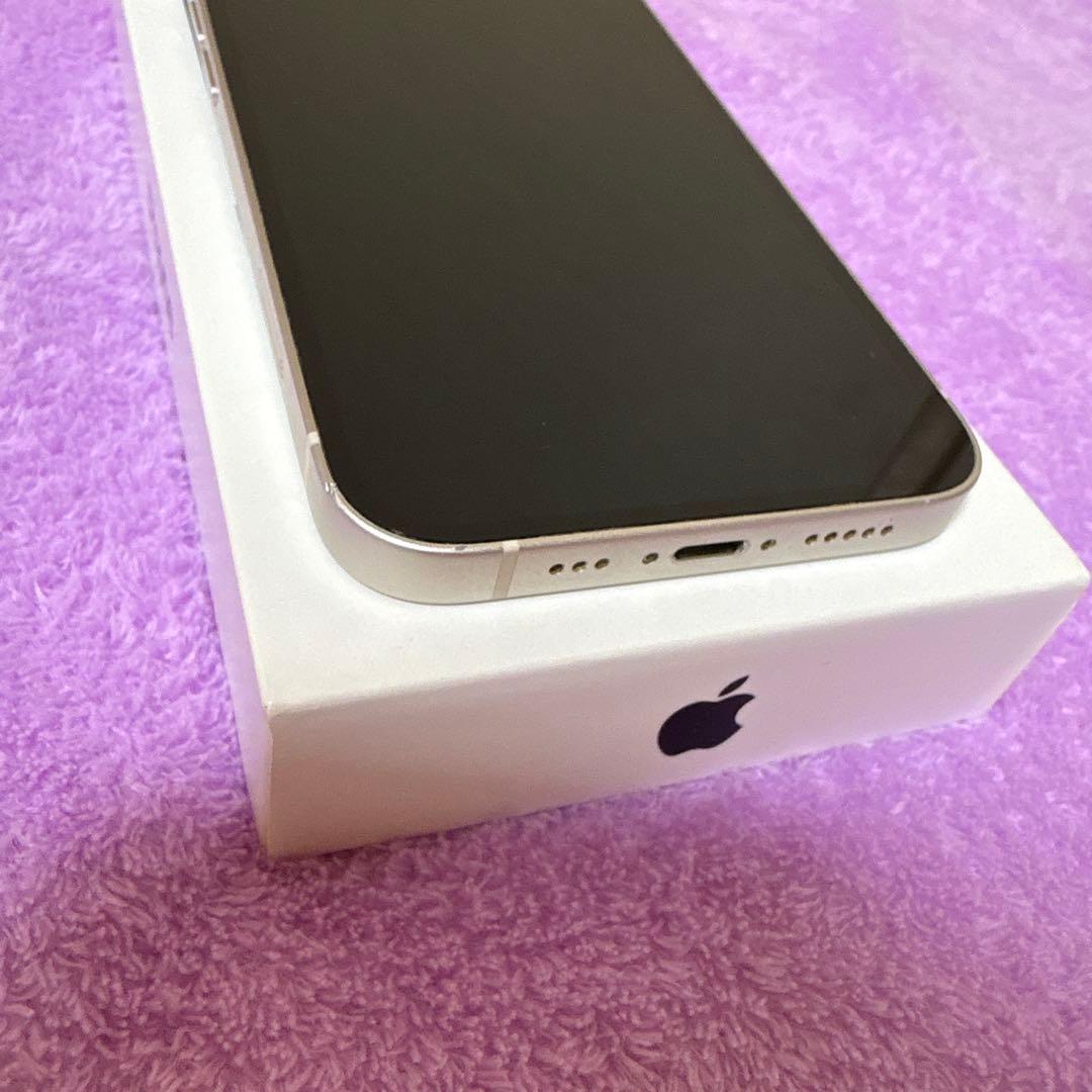 Apple iPhone13 128GB スターライト　本体のみ　83%