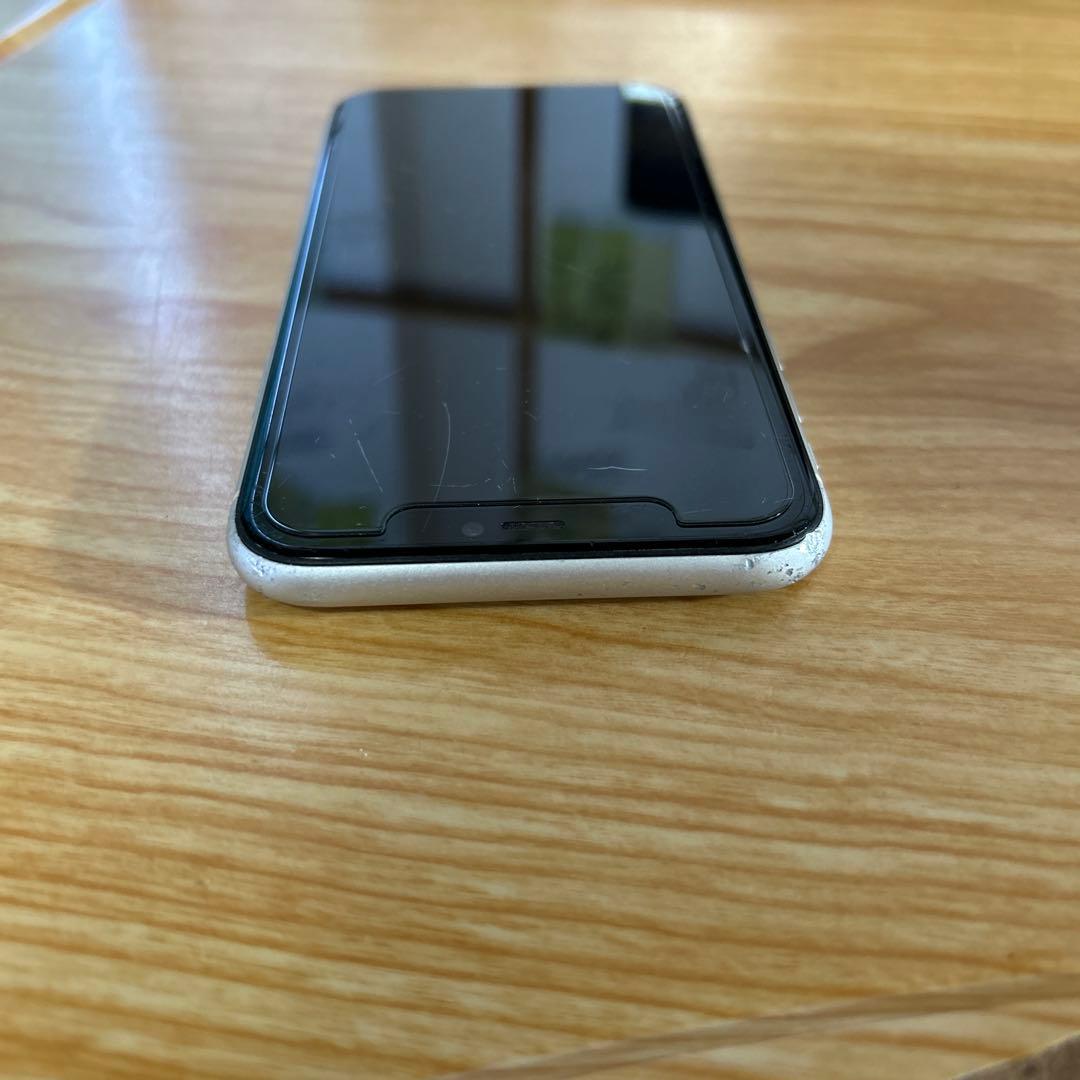 スマホ 本体 iPhone11 256GB simロックなし 白 動作確認済