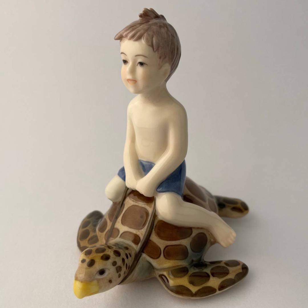 新品 ロイヤルコペンハーゲン 2003年 フレデリック 少年 亀
