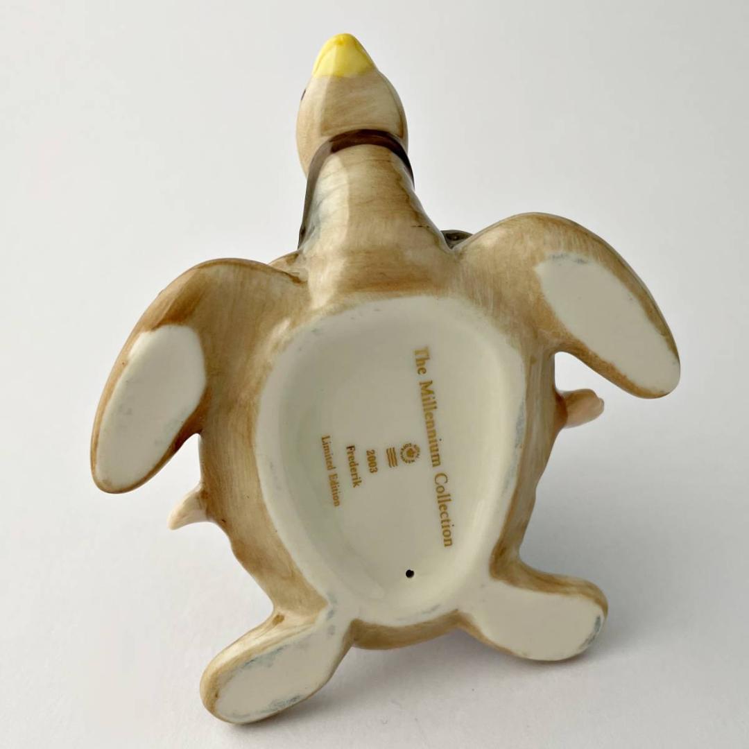 新品 ロイヤルコペンハーゲン 2003年 フレデリック 少年 亀