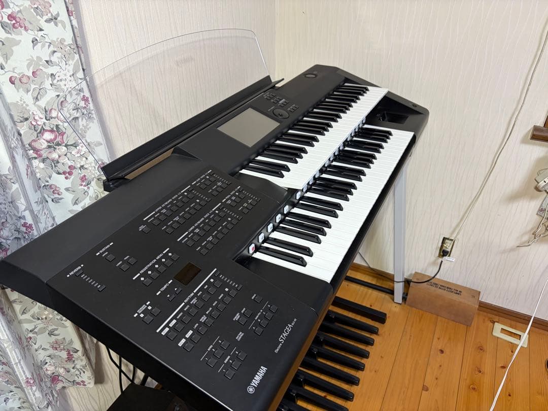 【電子ピアノ】【エレクトーン】YAMAHA　ELC02　17年製