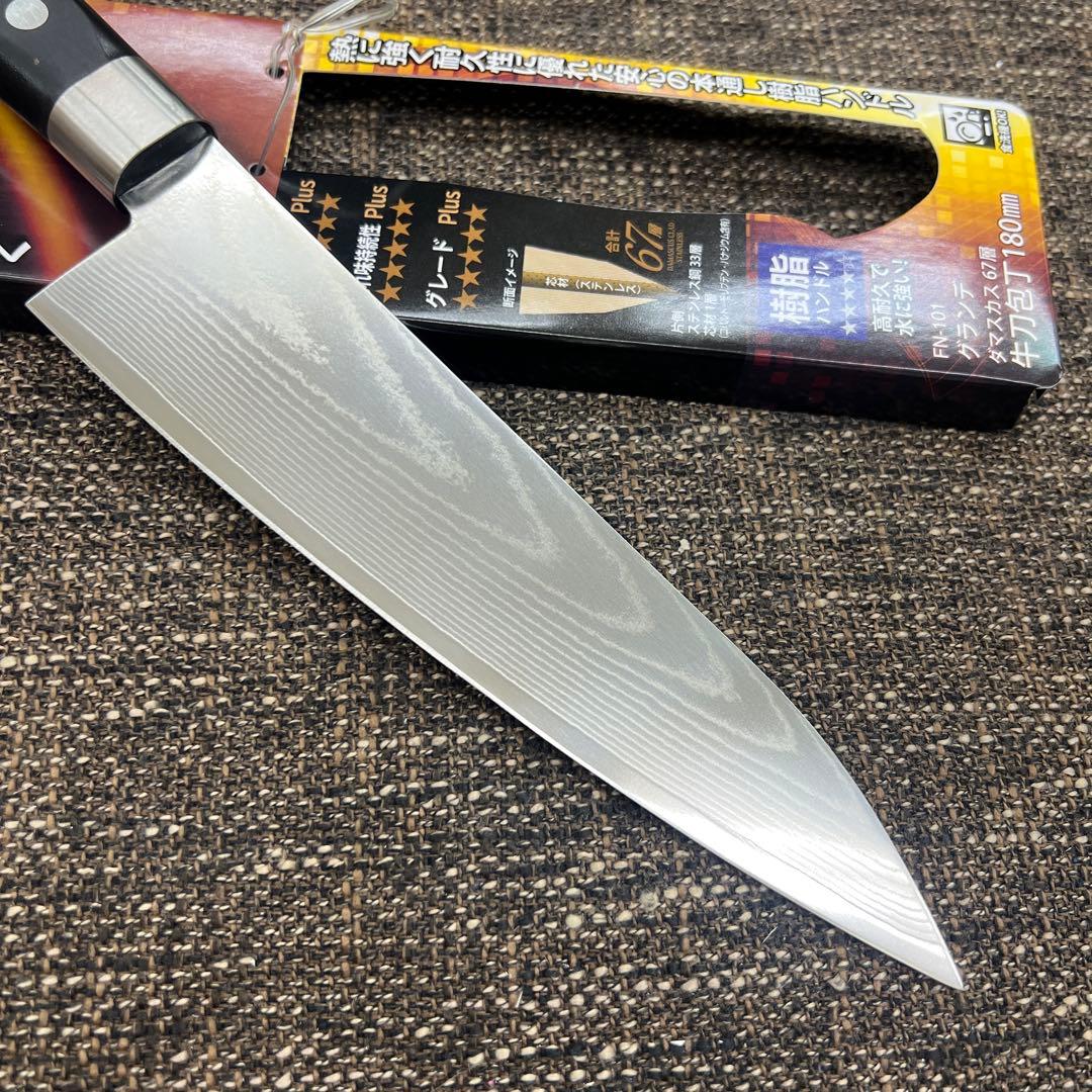 ★新品67層ダマスカス牛刀包丁180mm本通し3点カシメ止