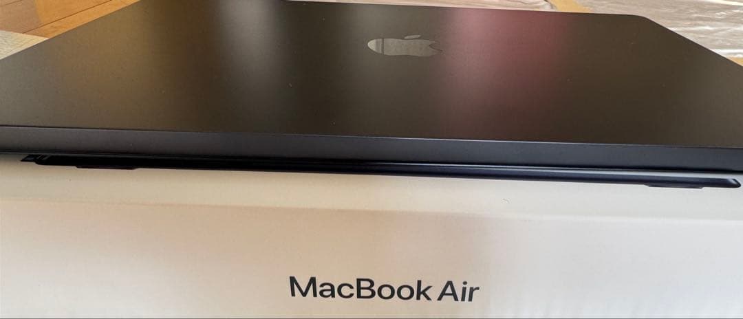 15インチ Mac Air M4 / 16GB / 512GB充放電回数：4回