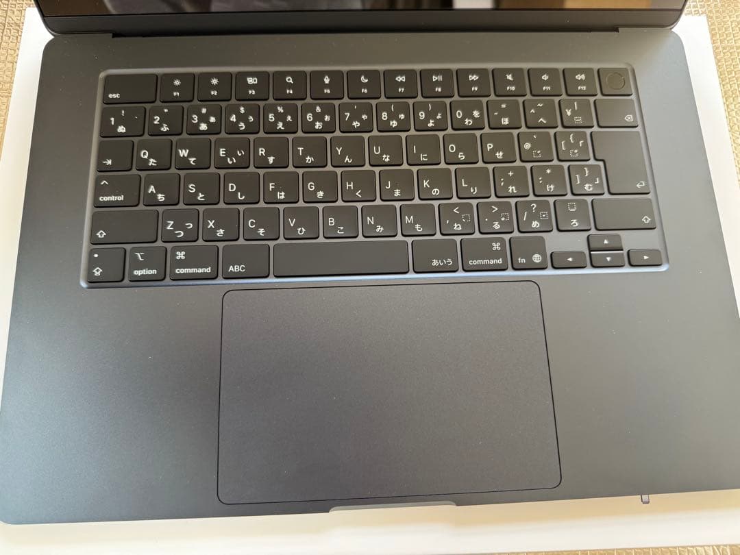 15インチ Mac Air M4 / 16GB / 512GB充放電回数：4回