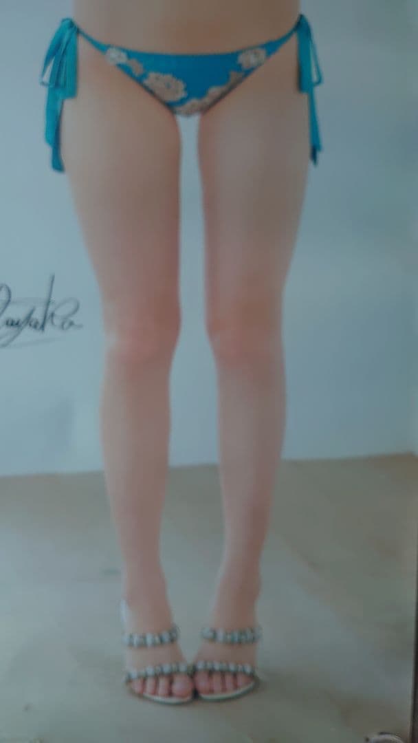 都丸紗也華　等身大ポスター