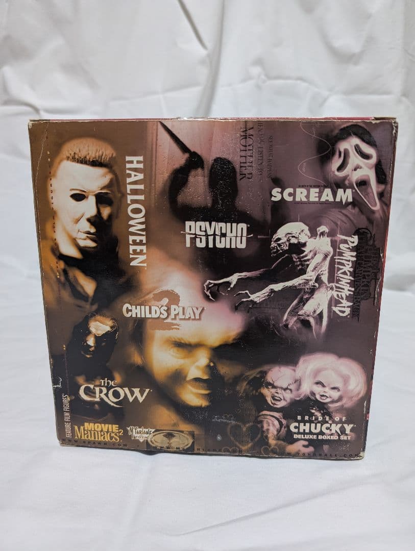 チャイルドプレイ　ブライドオブチャッキー　フィギュア　ムービーマニアックス