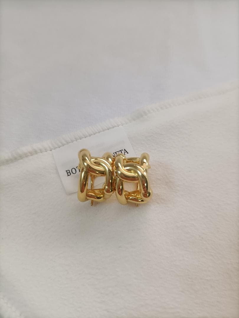 【美品】BOTTEGA VENETA ボッテガヴェネタ ピアス ゴールド