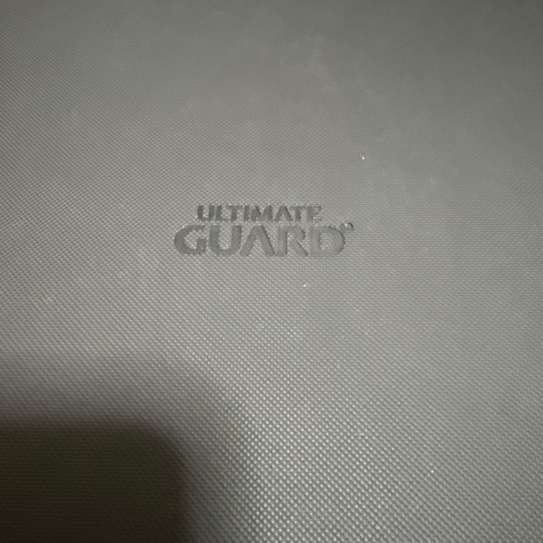 アルティメットガード　ultimate guard マグネットローダー　ケース