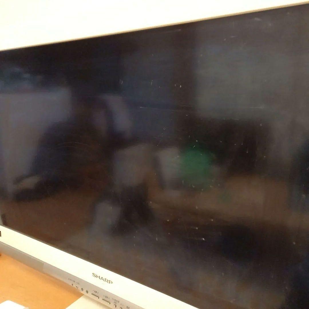 シャープアクオス32型ホワイトLC32P1