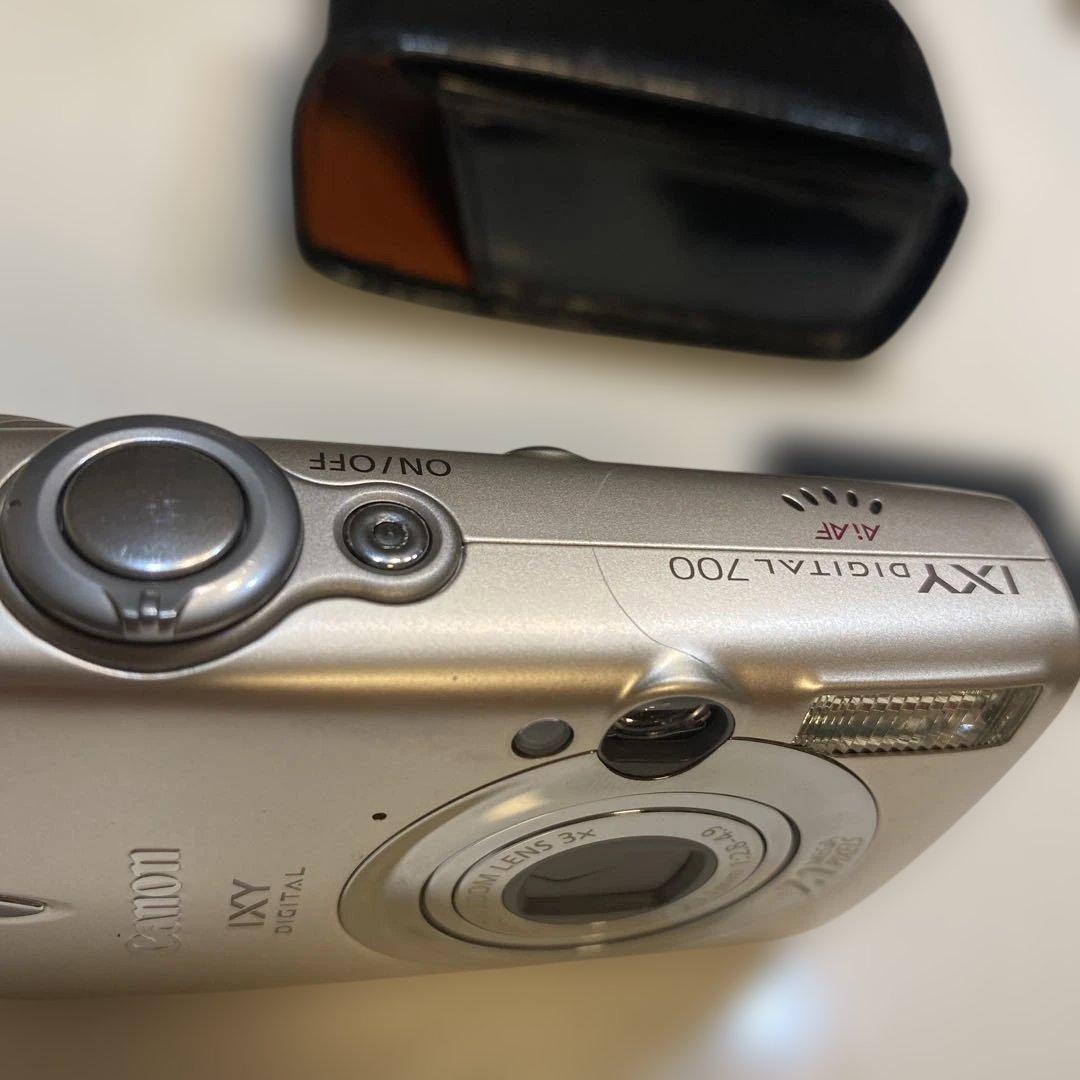 Canon IXY DIGITAL 700 充電器なし