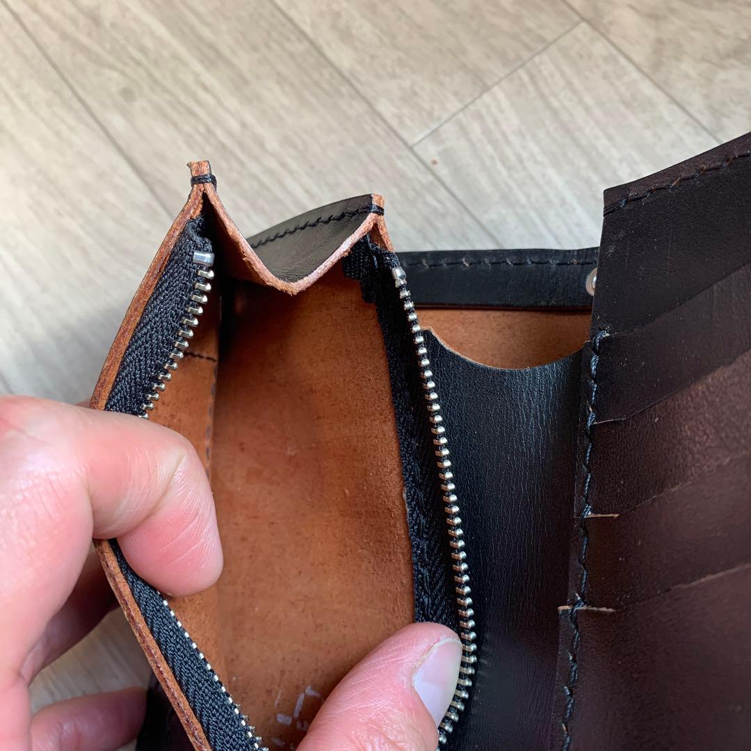 【茶芯ブラック】トラッカーウォレット　ミドル　ニッケル　お札を折らずに収納