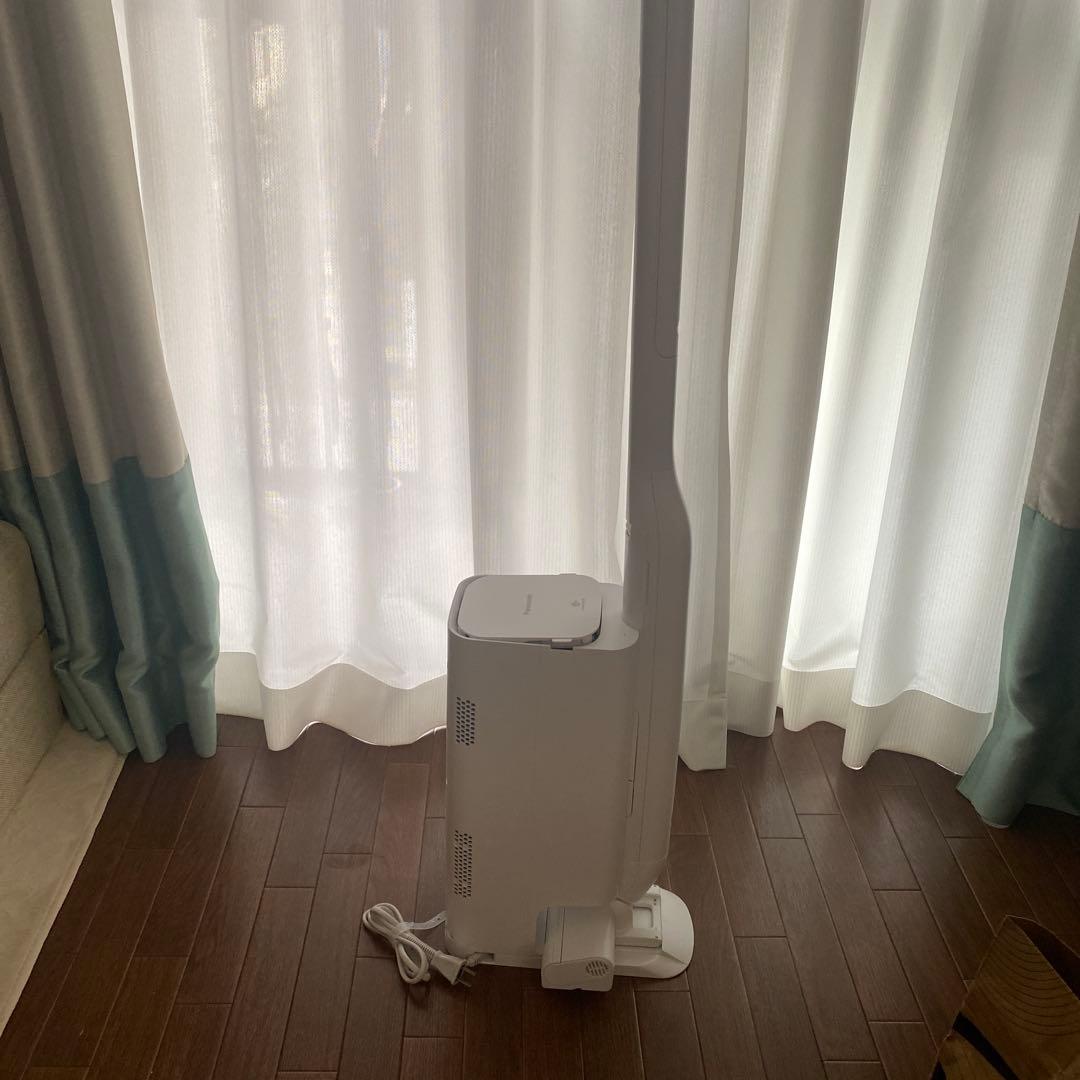 Panasonic コードレス掃除機　スティッククリーナー2023年