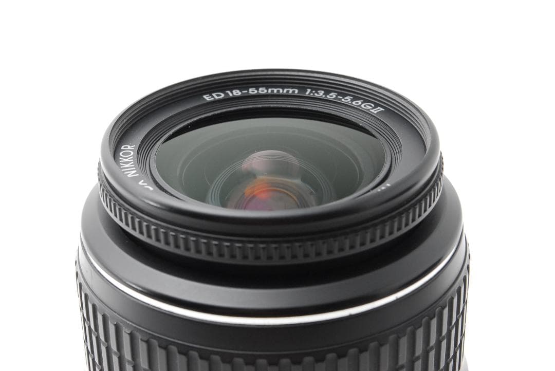 【ショット数１７０９枚　美品】Nikon D3200　スマホ転送　動画も撮れる