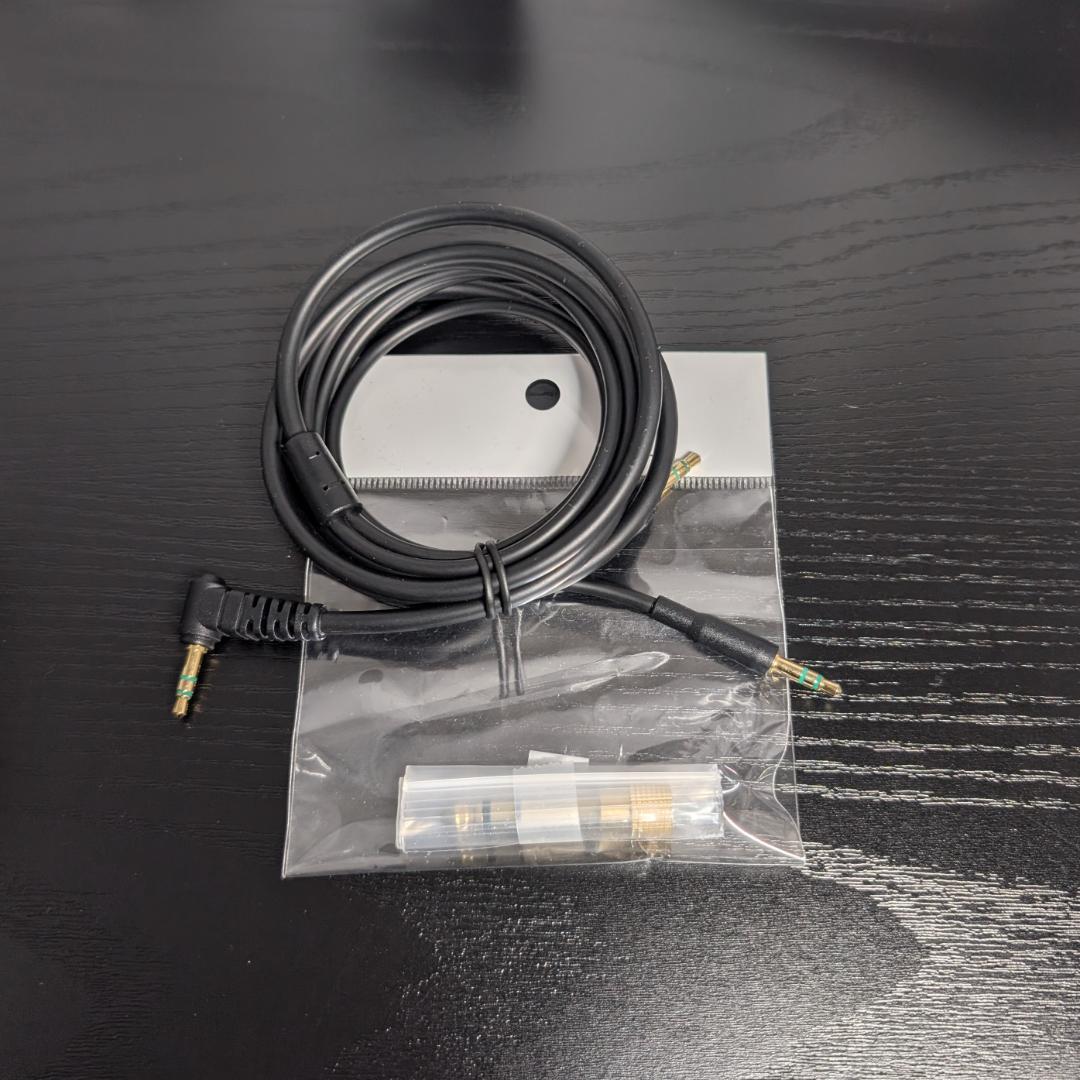 ヘッドホン HiFiMAN HE400se