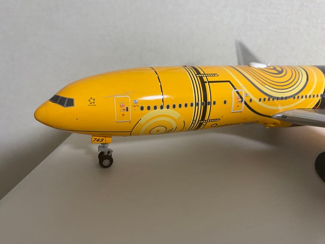 ANA スター・ウォーズ特別塗装機 1/200