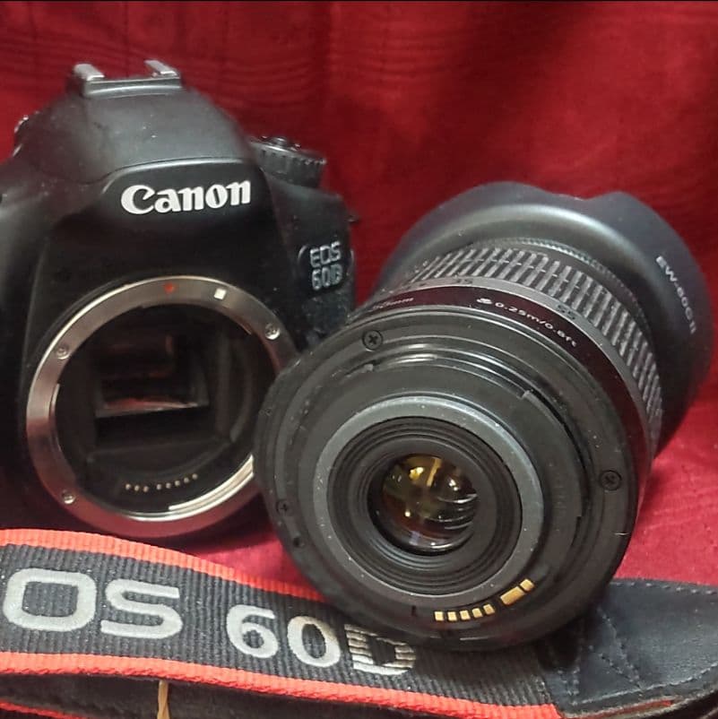 Canon EOS 60D デジタル一眼レフカメラ＜美品/動作確認済＞＋レンズ付