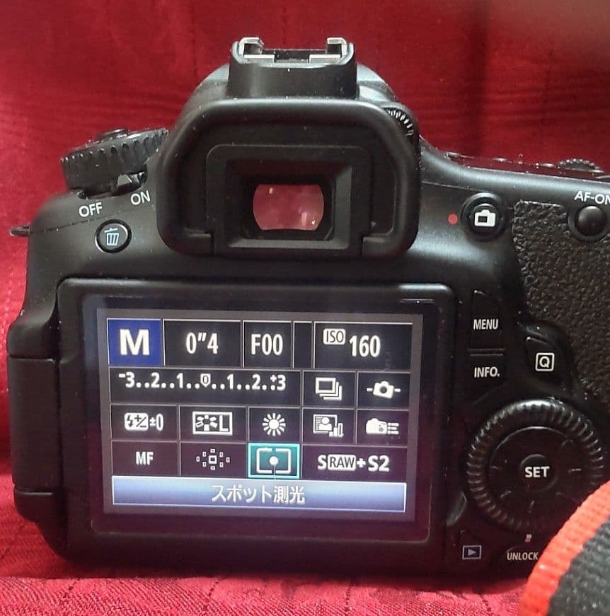 Canon EOS 60D デジタル一眼レフカメラ＜美品/動作確認済＞＋レンズ付