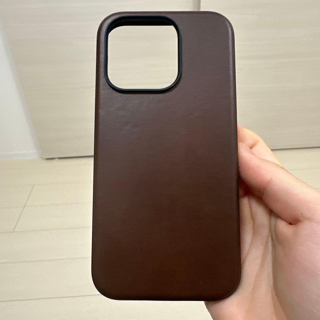 NOMAD iPhone15Proレザーケース