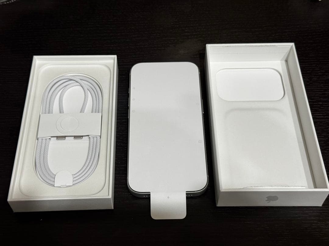 【新品未使用】iphone17pro 512GB