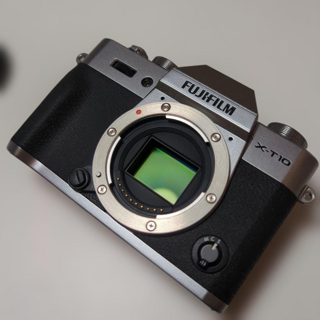 富士フイルム　Fujifilm X-T10 ミラーレスカメラ ボディ