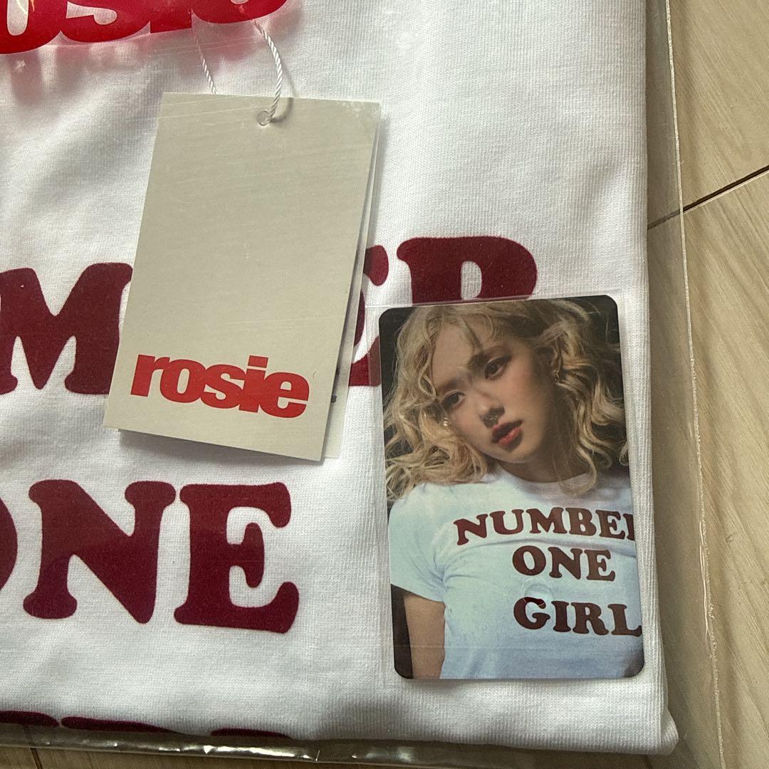 BLACKPINK ロゼ　ROSÉ rosie popup Tシャツ