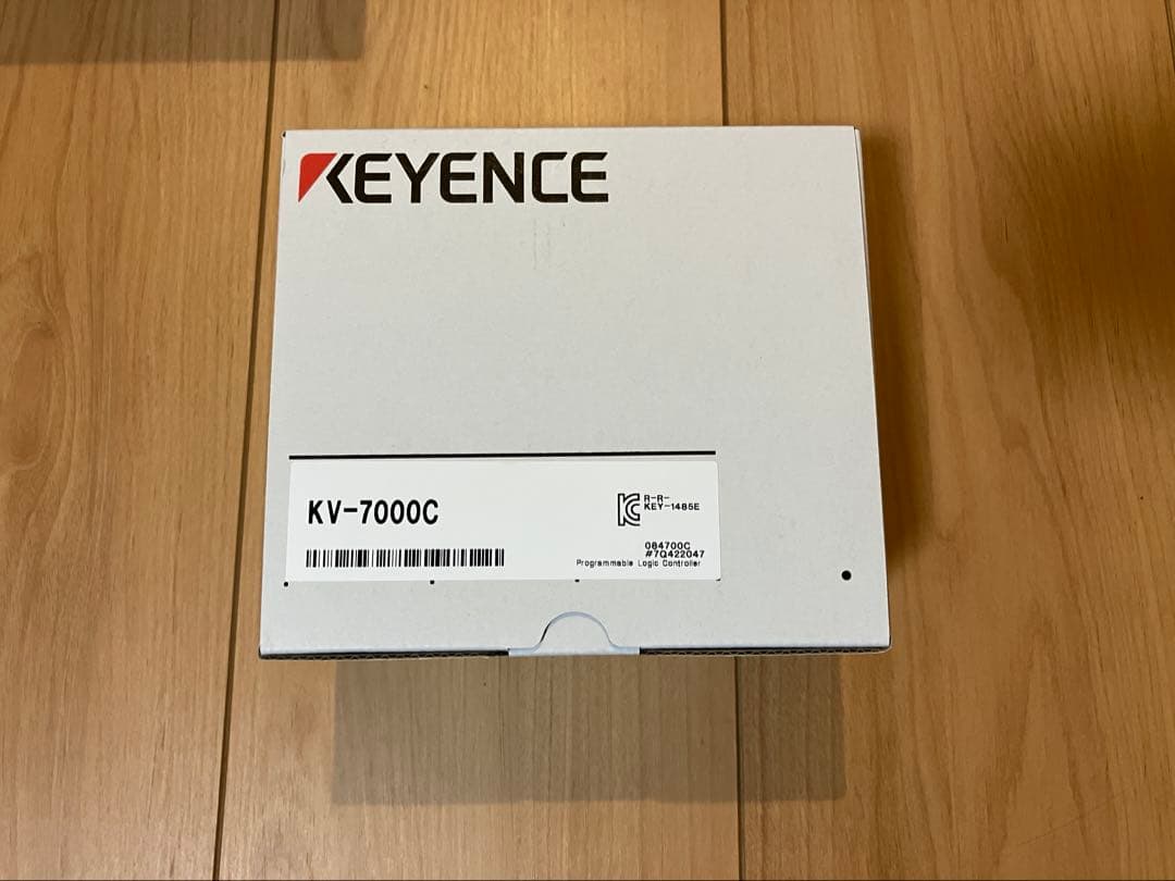 キーエンス　KV-8000 CPUユニット　KV-7000C