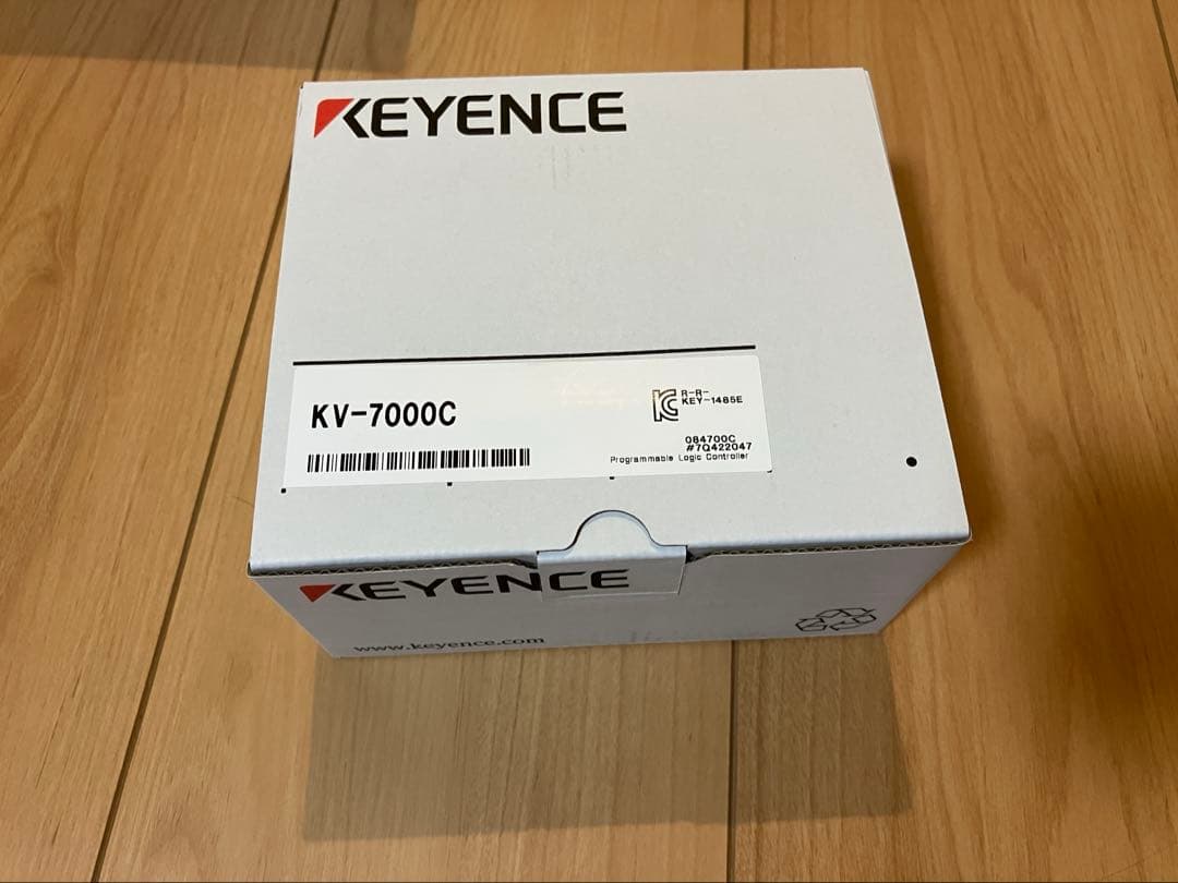 キーエンス　KV-8000 CPUユニット　KV-7000C