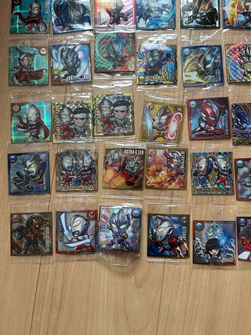ウルトラマン　ウエハースシール