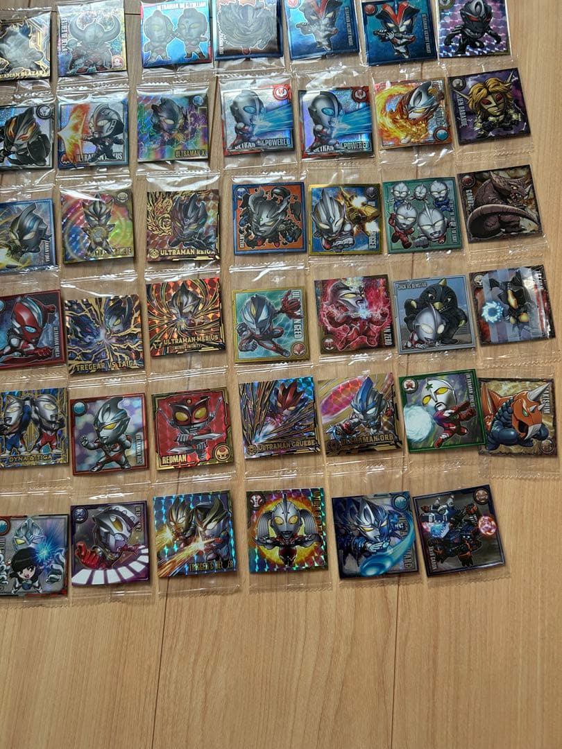 ウルトラマン　ウエハースシール