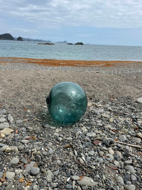 ガラスの浮玉