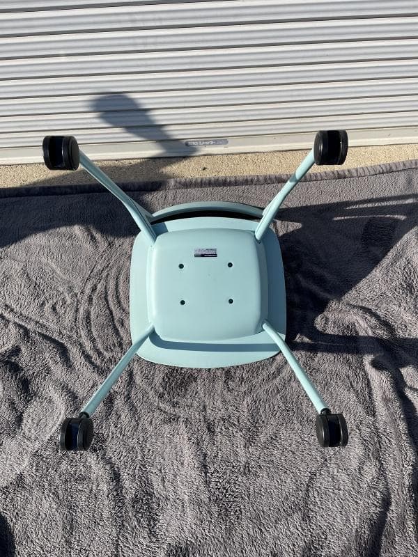 ①【美品】オカムラ　8124SL FPE6　6脚セット　座パッド・キャスター付