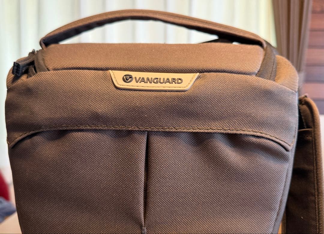 【美品】PENTAX KP ボディ ペンタックス　カメラバッグ付き　ショット少