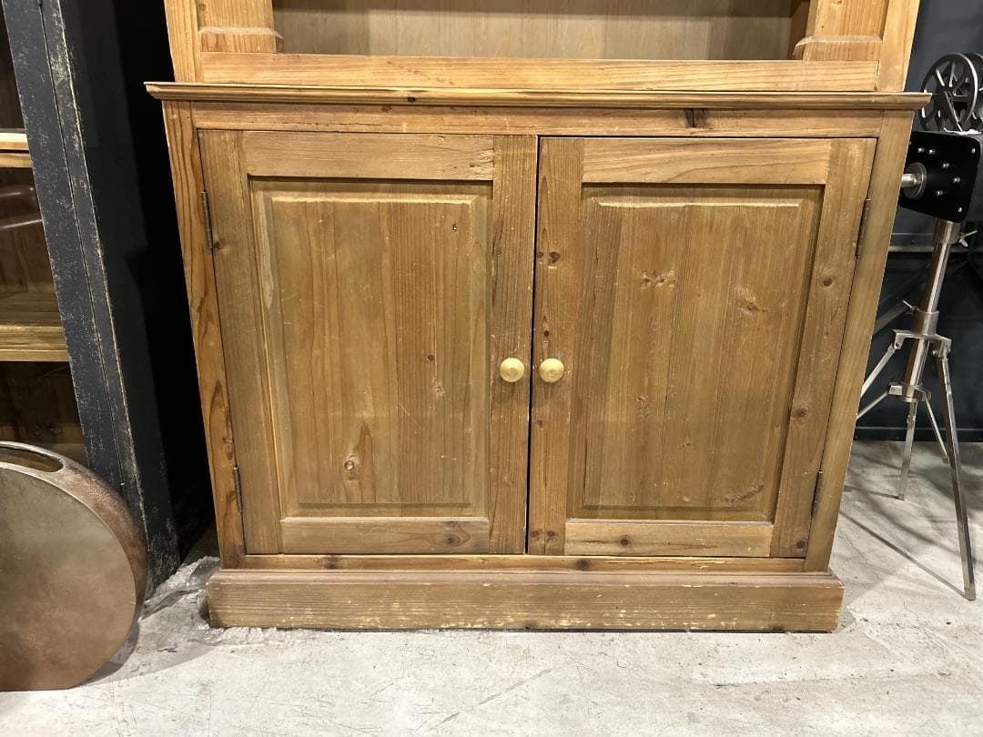 【美品】DARCEY FIR ARCH CABINET / アーチ キャビネット