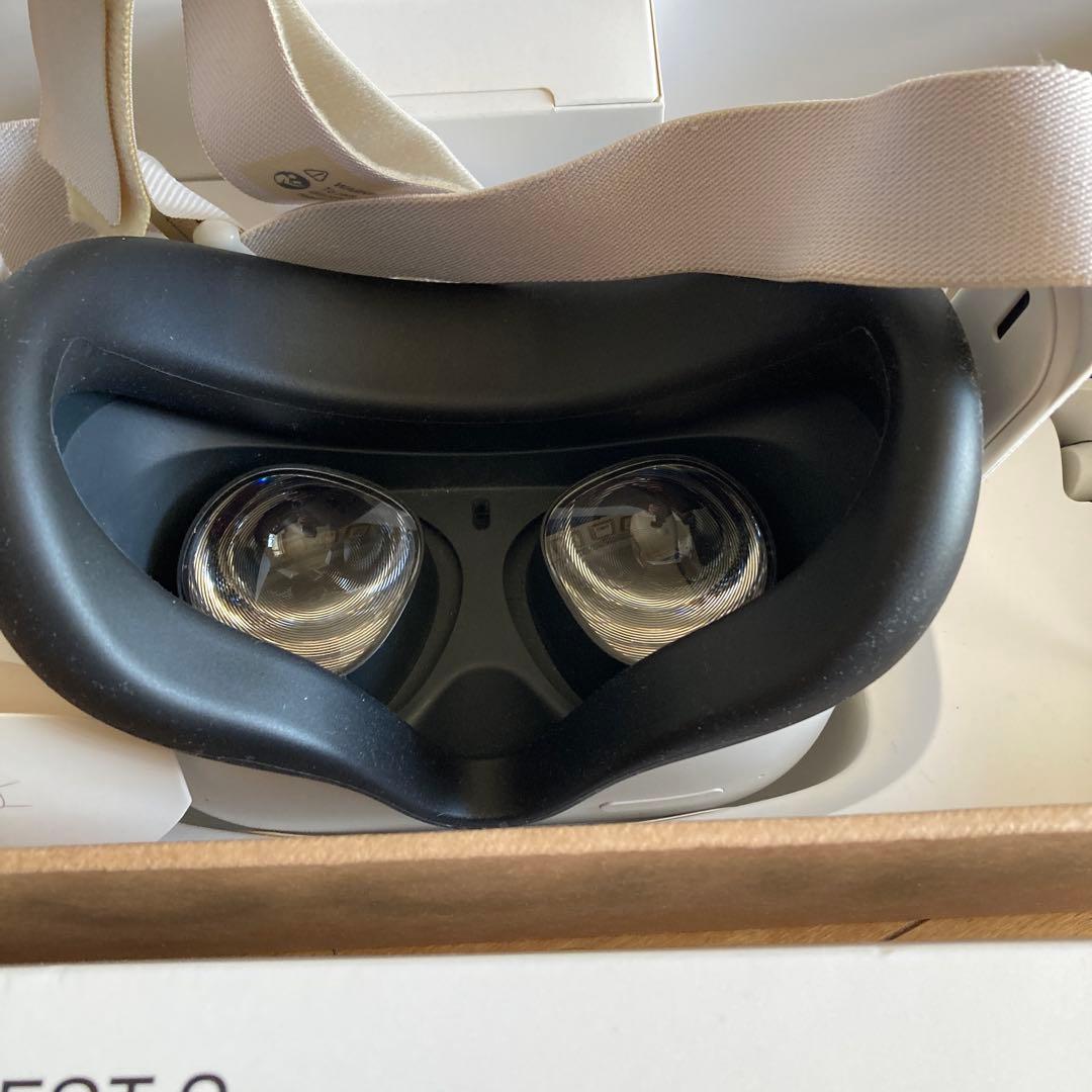 　Quest2 VRヘッドセット　64G