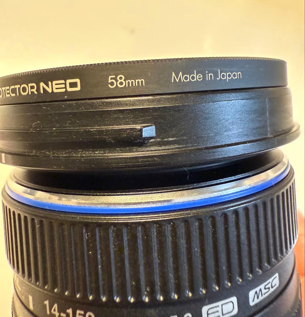 M.ZUIKO DIGITAL ED 14-150mm F4.0-5.6 フード