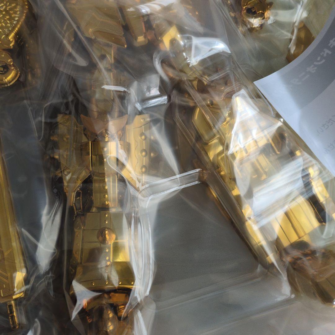 豪華観賞用　ゴールドンメッキドンオニタイジン