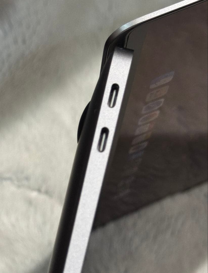 MacBook Air(M1) 8GB/256GB/バッテリー100%