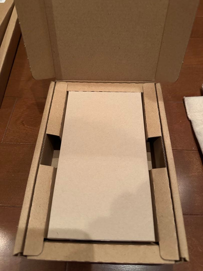 奥*ん様 超希少品‼️未使用 未開封 iphone 13 mini 256gbブ