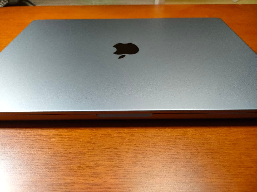 16インチMacBook Pro 12コアCPU 19コアGPU M2 Pro