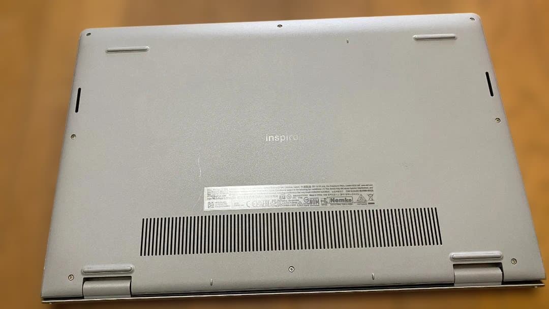 2023 DELL inspiron15 3535 Ryzen3 7320u美品