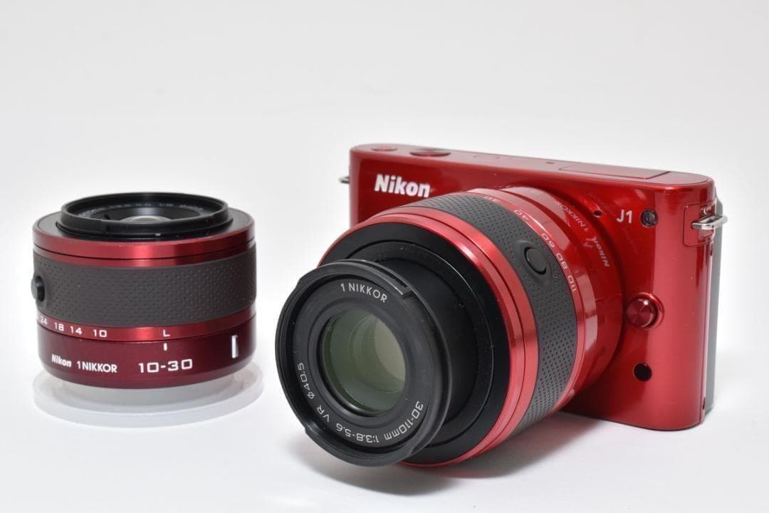 ■ 美品 ■ ニコン　Nikon1 J1 ダブルズームキット 安心の動作確認済品